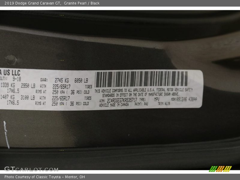 Granite Pearl / Black 2019 Dodge Grand Caravan GT