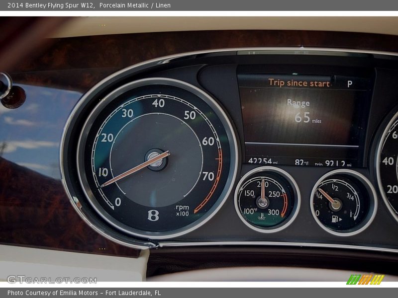 Porcelain Metallic / Linen 2014 Bentley Flying Spur W12