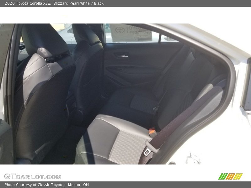 Blizzard Pearl White / Black 2020 Toyota Corolla XSE