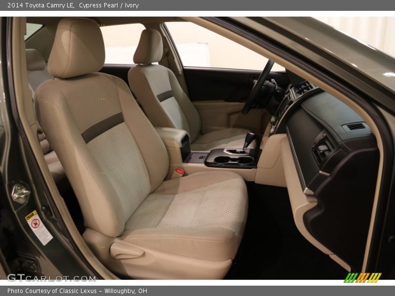 Cypress Pearl / Ivory 2014 Toyota Camry LE