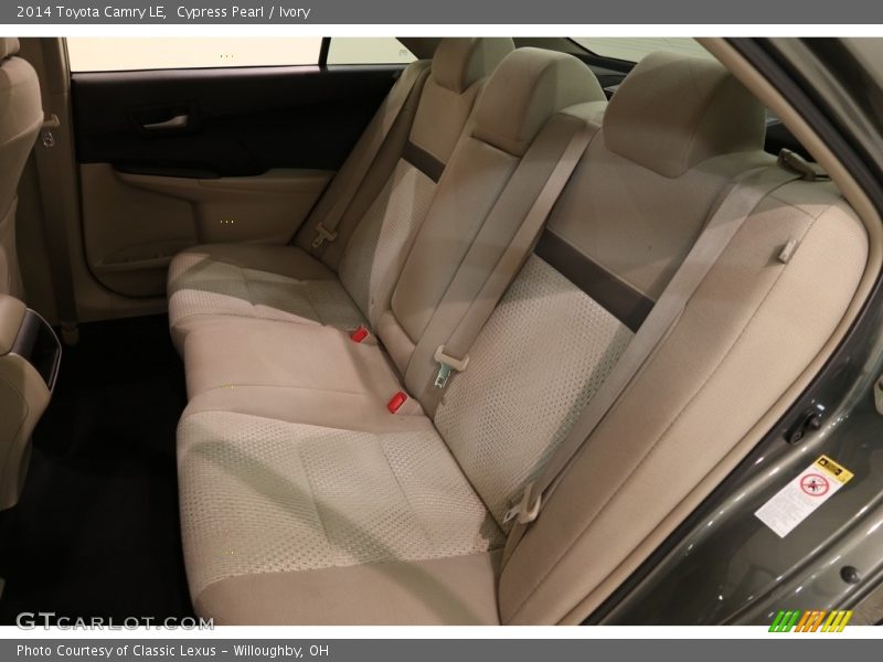 Cypress Pearl / Ivory 2014 Toyota Camry LE