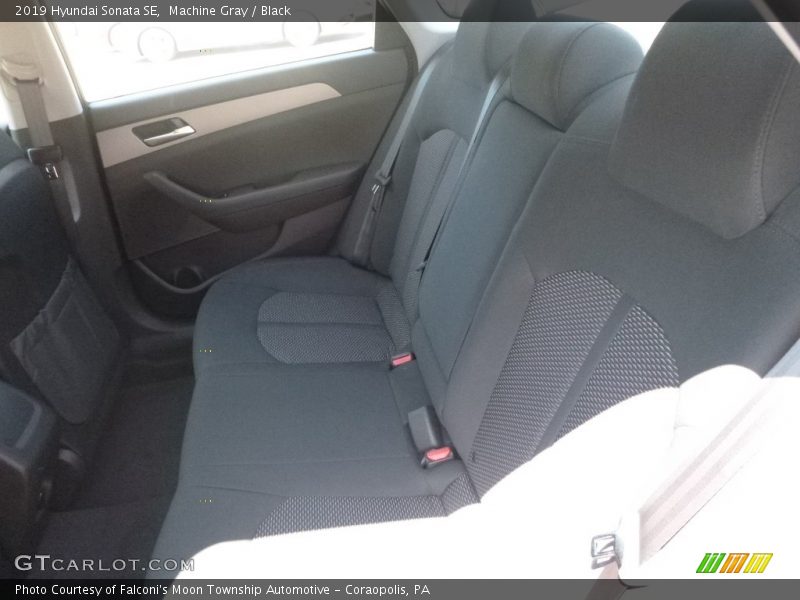 Machine Gray / Black 2019 Hyundai Sonata SE