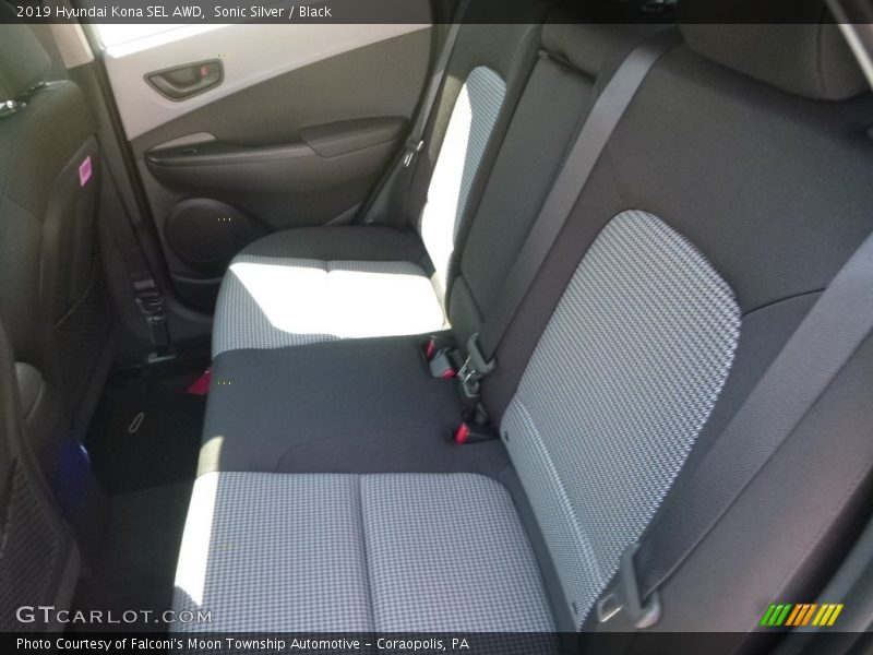 Sonic Silver / Black 2019 Hyundai Kona SEL AWD