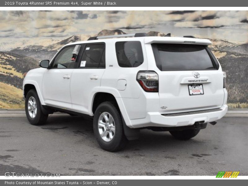 Super White / Black 2019 Toyota 4Runner SR5 Premium 4x4