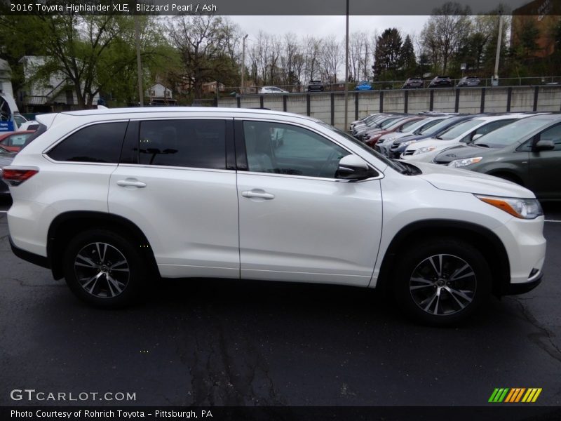 Blizzard Pearl / Ash 2016 Toyota Highlander XLE