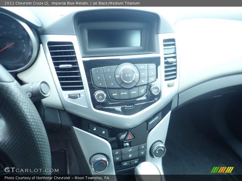 Imperial Blue Metallic / Jet Black/Medium Titanium 2011 Chevrolet Cruze LS