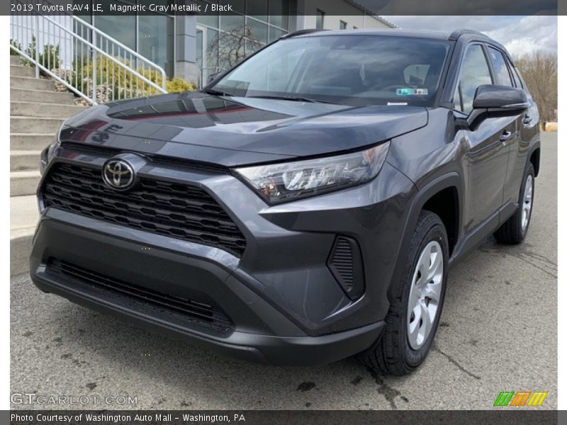 Magnetic Gray Metallic / Black 2019 Toyota RAV4 LE