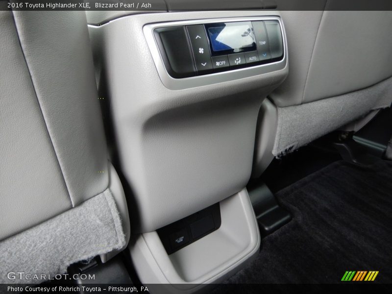 Blizzard Pearl / Ash 2016 Toyota Highlander XLE