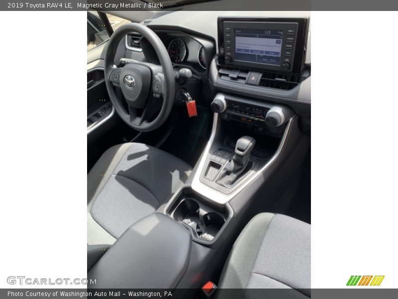 Magnetic Gray Metallic / Black 2019 Toyota RAV4 LE