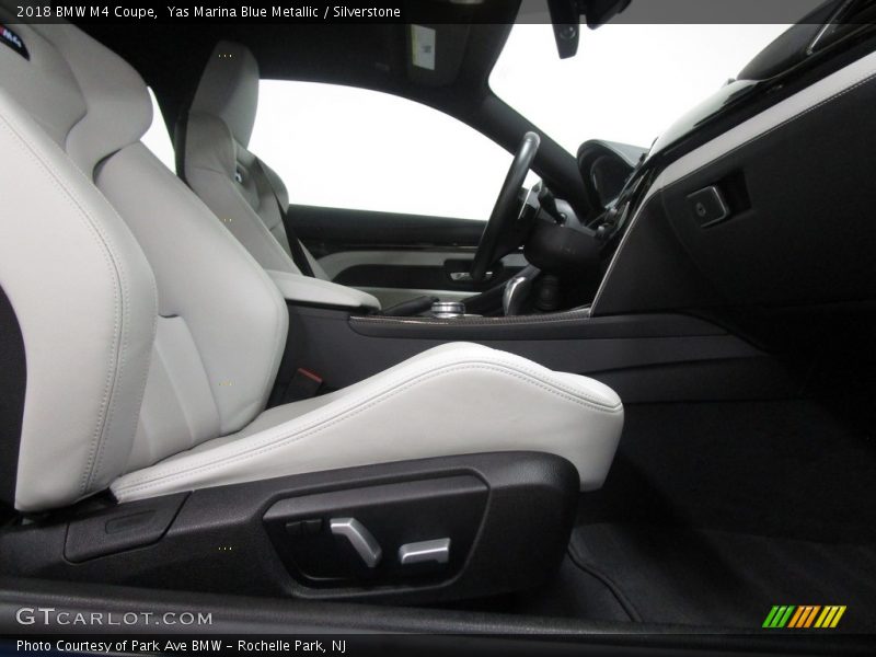 Yas Marina Blue Metallic / Silverstone 2018 BMW M4 Coupe