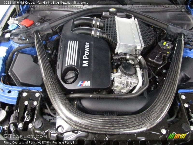 Yas Marina Blue Metallic / Silverstone 2018 BMW M4 Coupe