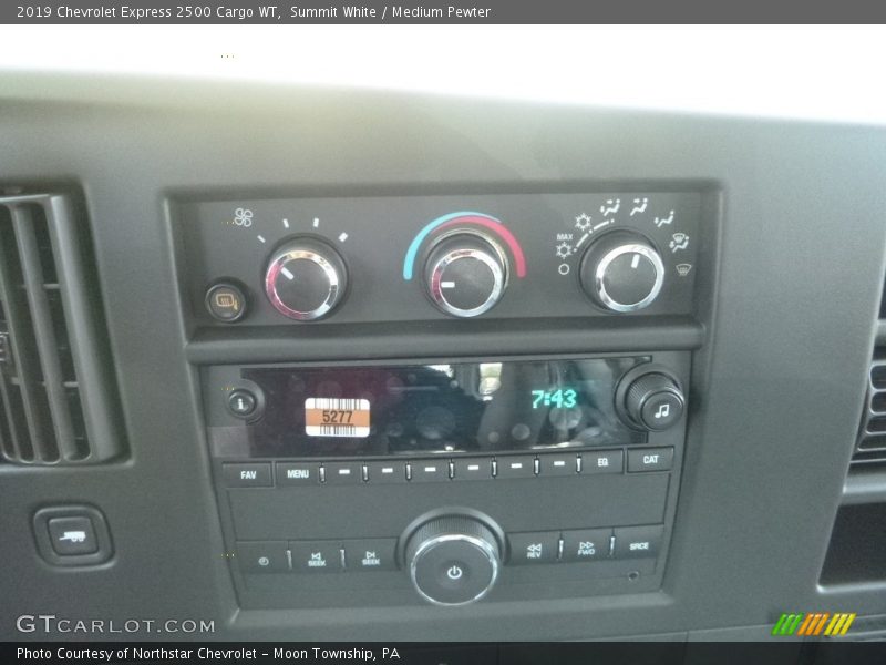 Summit White / Medium Pewter 2019 Chevrolet Express 2500 Cargo WT