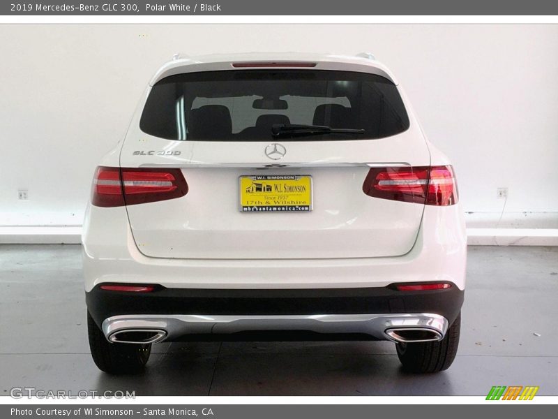 Polar White / Black 2019 Mercedes-Benz GLC 300