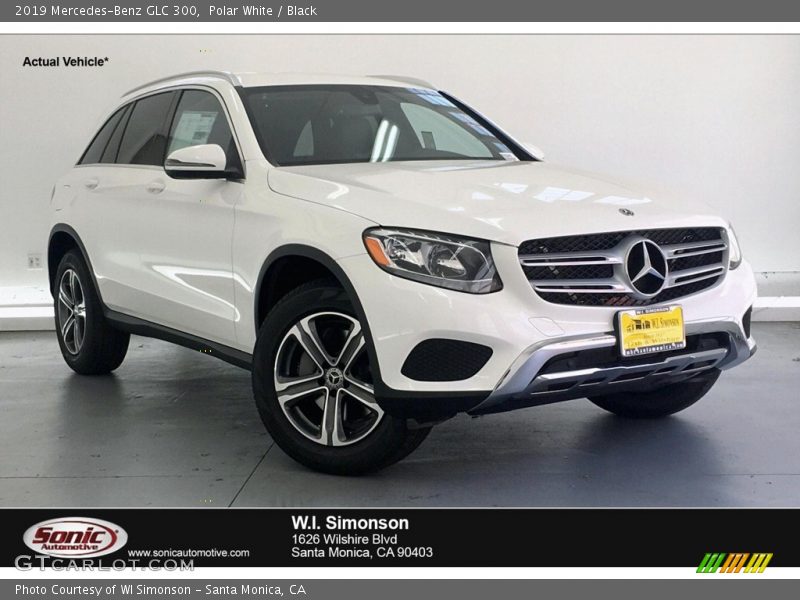 Polar White / Black 2019 Mercedes-Benz GLC 300