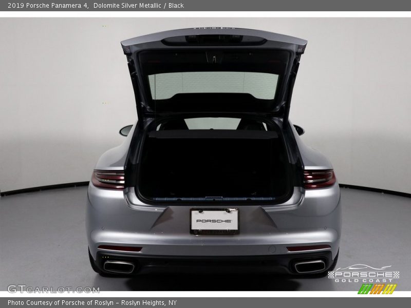 Dolomite Silver Metallic / Black 2019 Porsche Panamera 4