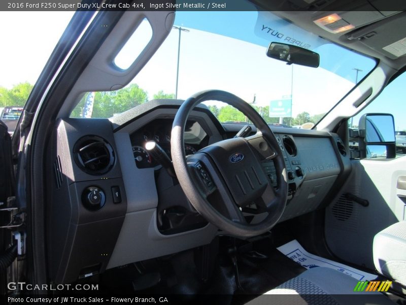 Ingot Silver Metallic / Steel 2016 Ford F250 Super Duty XL Crew Cab 4x4