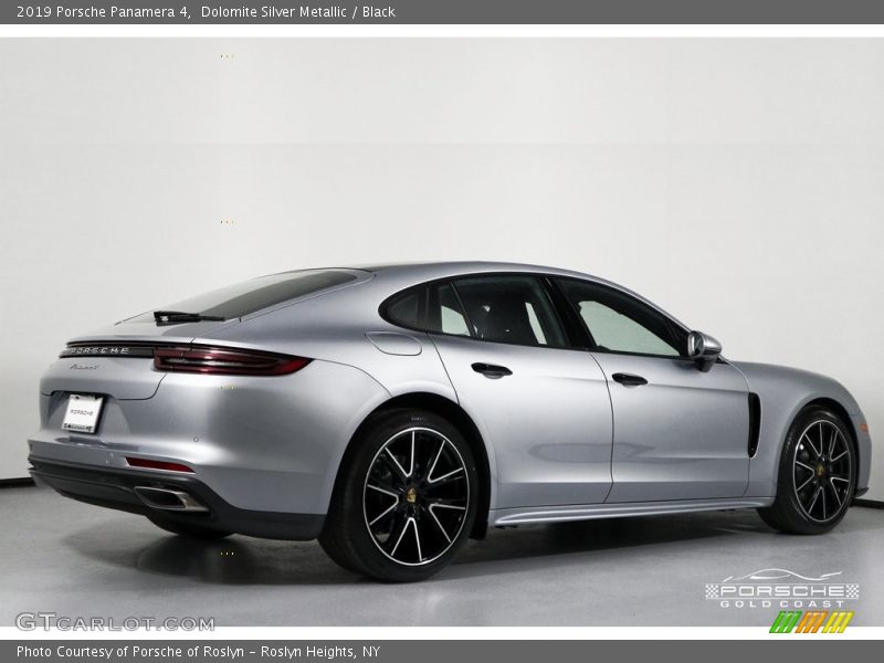 Dolomite Silver Metallic / Black 2019 Porsche Panamera 4