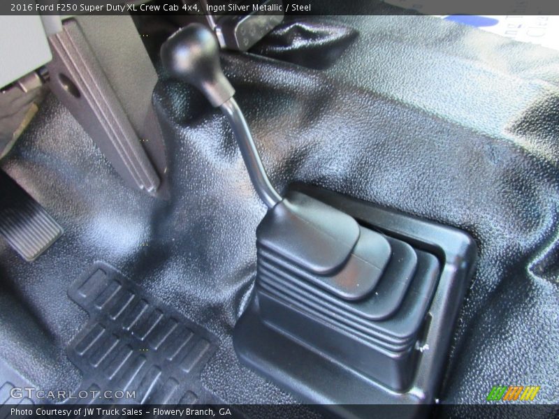 Ingot Silver Metallic / Steel 2016 Ford F250 Super Duty XL Crew Cab 4x4