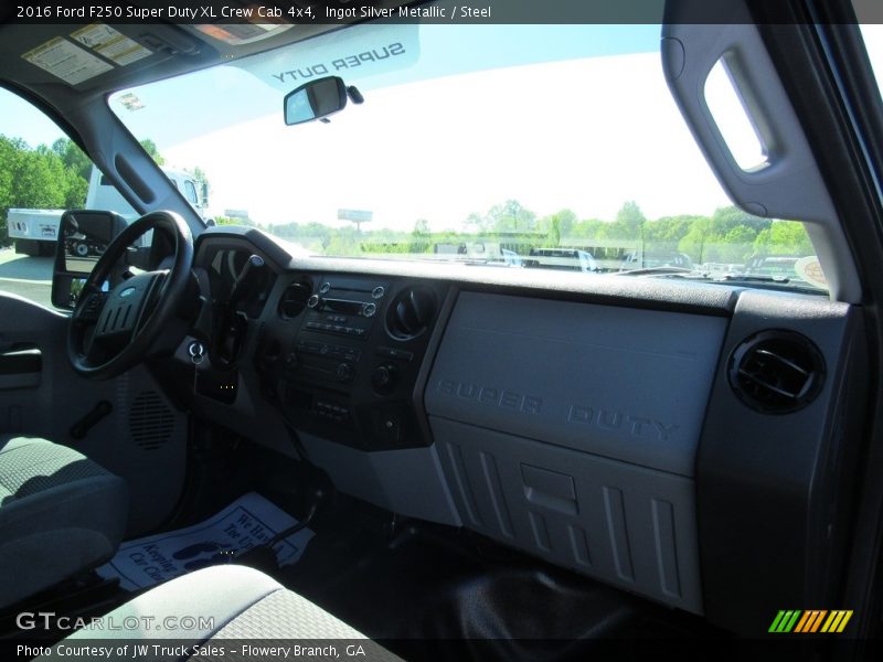Ingot Silver Metallic / Steel 2016 Ford F250 Super Duty XL Crew Cab 4x4