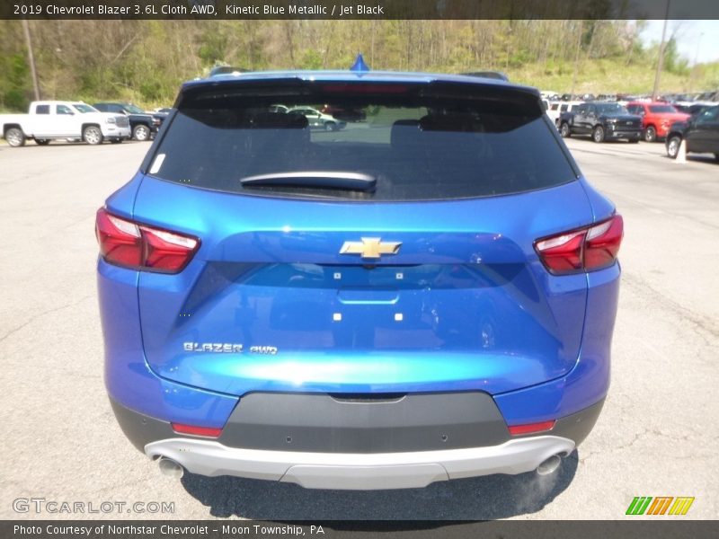 Kinetic Blue Metallic / Jet Black 2019 Chevrolet Blazer 3.6L Cloth AWD