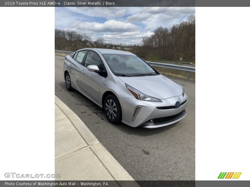 Classic Silver Metallic / Black 2019 Toyota Prius XLE AWD-e