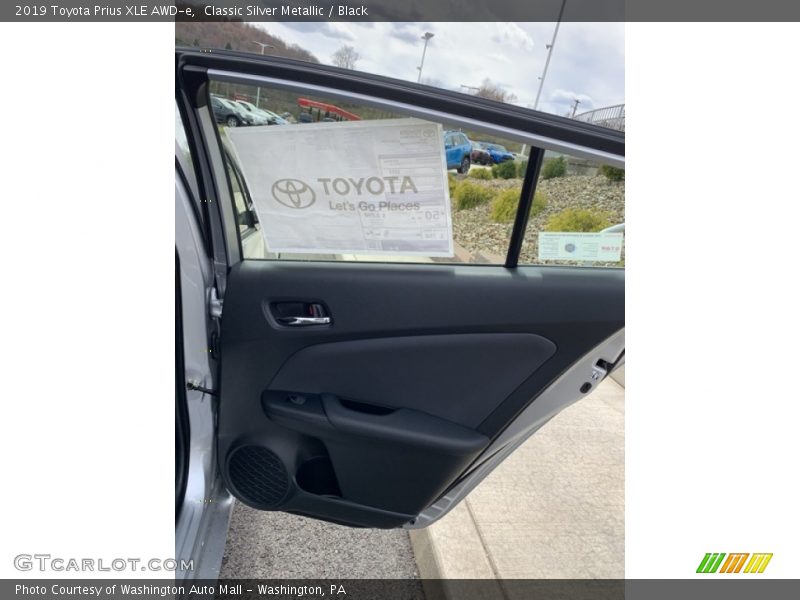 Classic Silver Metallic / Black 2019 Toyota Prius XLE AWD-e