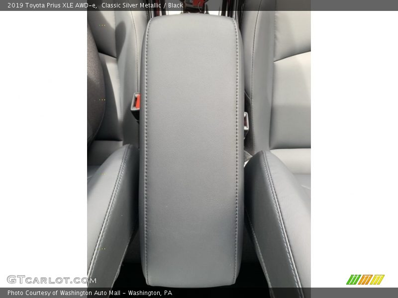 Classic Silver Metallic / Black 2019 Toyota Prius XLE AWD-e