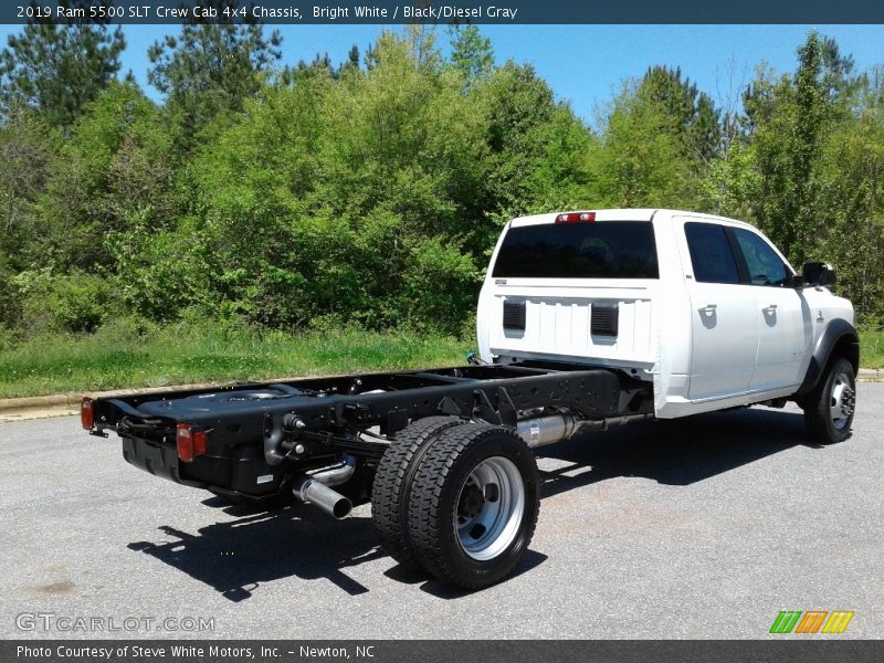 Bright White / Black/Diesel Gray 2019 Ram 5500 SLT Crew Cab 4x4 Chassis
