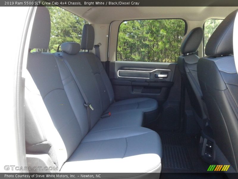 Bright White / Black/Diesel Gray 2019 Ram 5500 SLT Crew Cab 4x4 Chassis