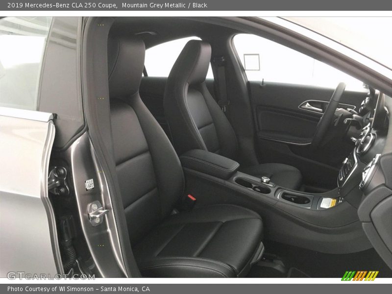 Mountain Grey Metallic / Black 2019 Mercedes-Benz CLA 250 Coupe