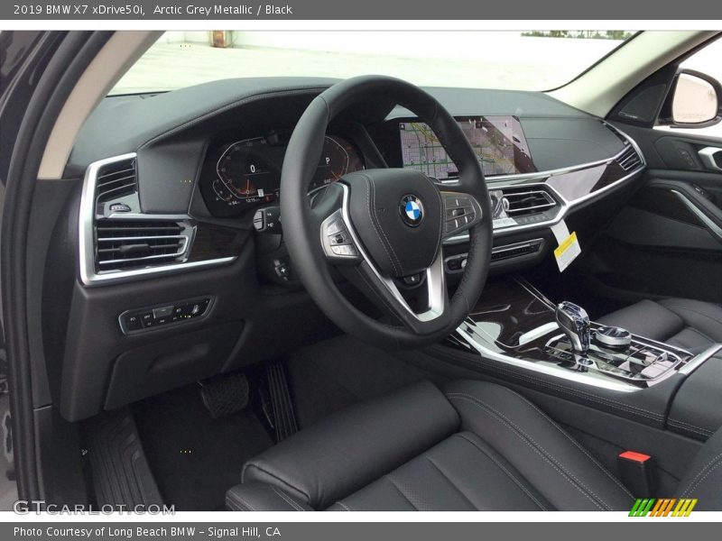  2019 X7 xDrive50i Black Interior