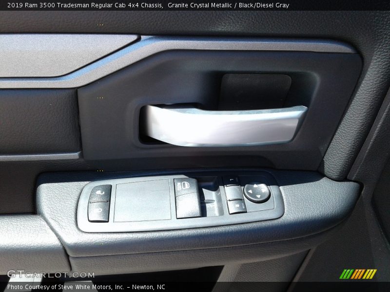 Granite Crystal Metallic / Black/Diesel Gray 2019 Ram 3500 Tradesman Regular Cab 4x4 Chassis