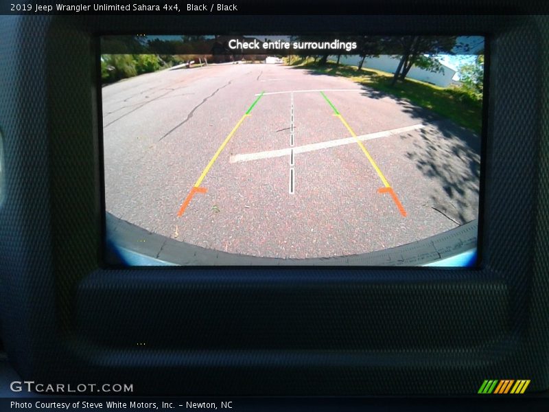 Black / Black 2019 Jeep Wrangler Unlimited Sahara 4x4