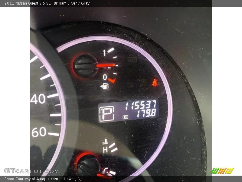 Brilliant Silver / Gray 2011 Nissan Quest 3.5 SL