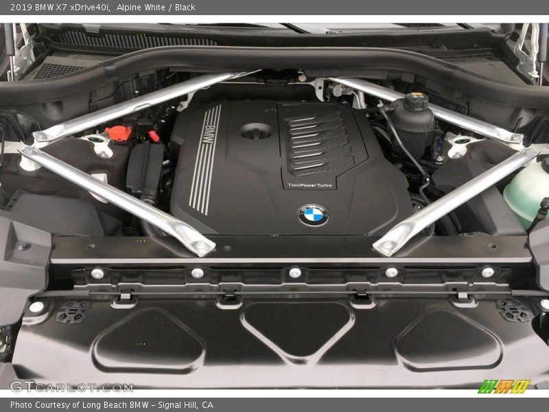 Alpine White / Black 2019 BMW X7 xDrive40i