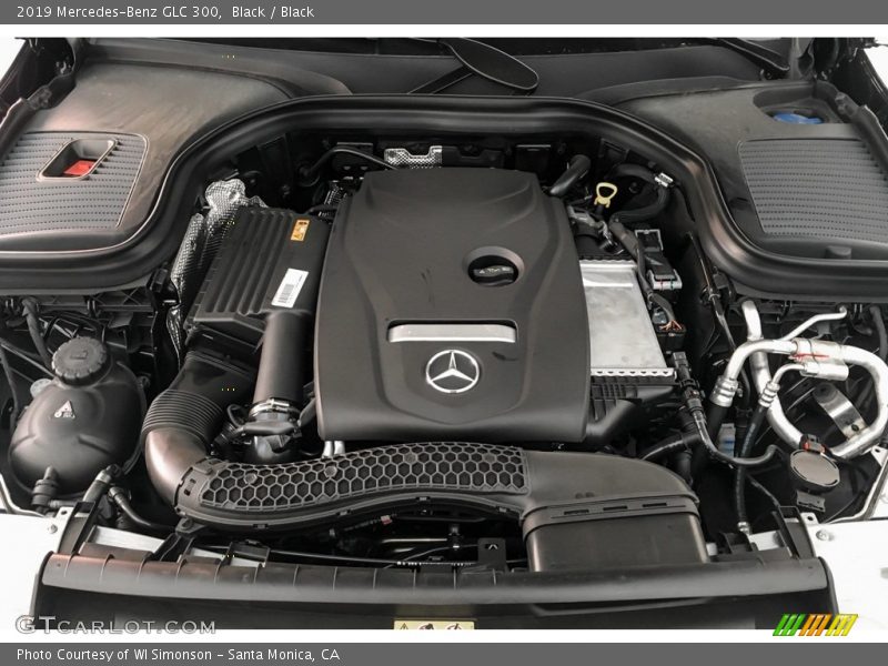 Black / Black 2019 Mercedes-Benz GLC 300