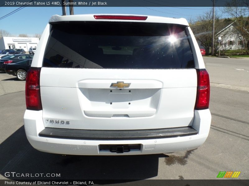 Summit White / Jet Black 2019 Chevrolet Tahoe LS 4WD