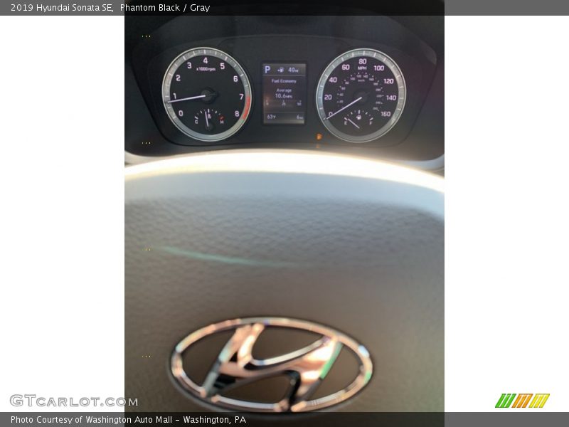 Phantom Black / Gray 2019 Hyundai Sonata SE