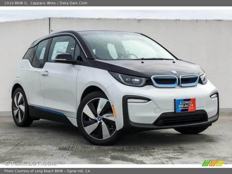 Capparis White / Deka Dark Cloth 2019 BMW i3