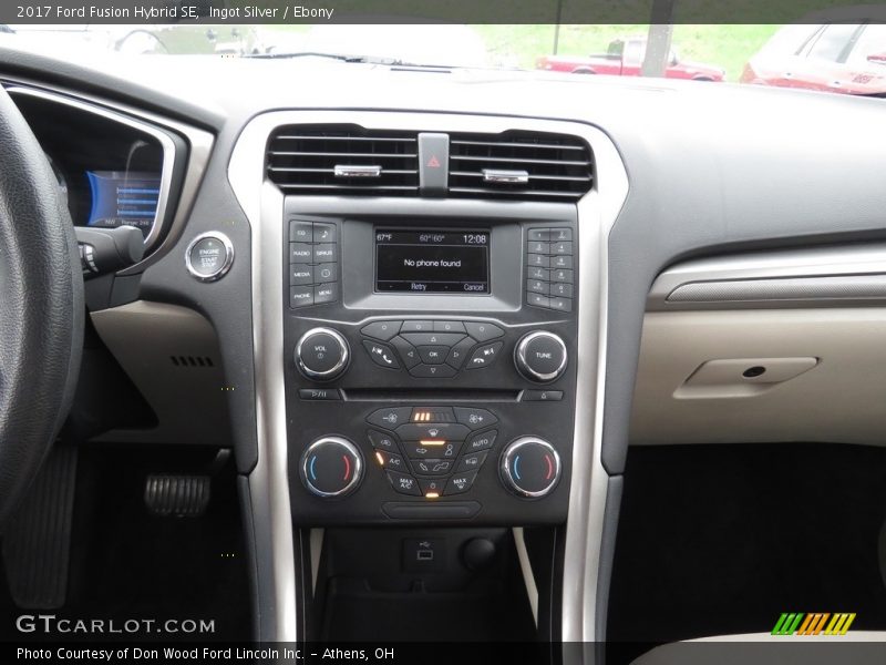 Ingot Silver / Ebony 2017 Ford Fusion Hybrid SE