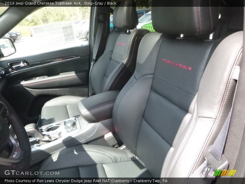 Sting-Gray / Black 2019 Jeep Grand Cherokee Trailhawk 4x4