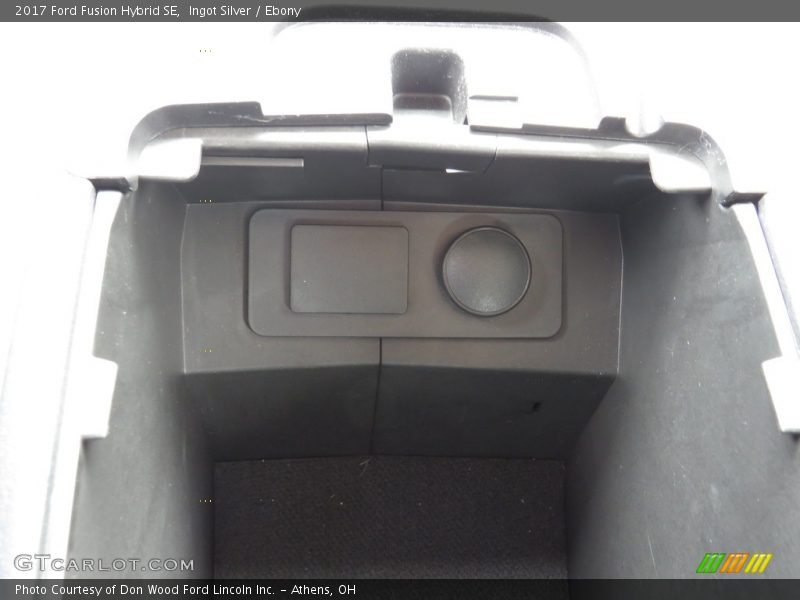 Ingot Silver / Ebony 2017 Ford Fusion Hybrid SE