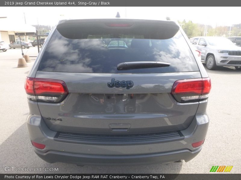 Sting-Gray / Black 2019 Jeep Grand Cherokee Upland 4x4