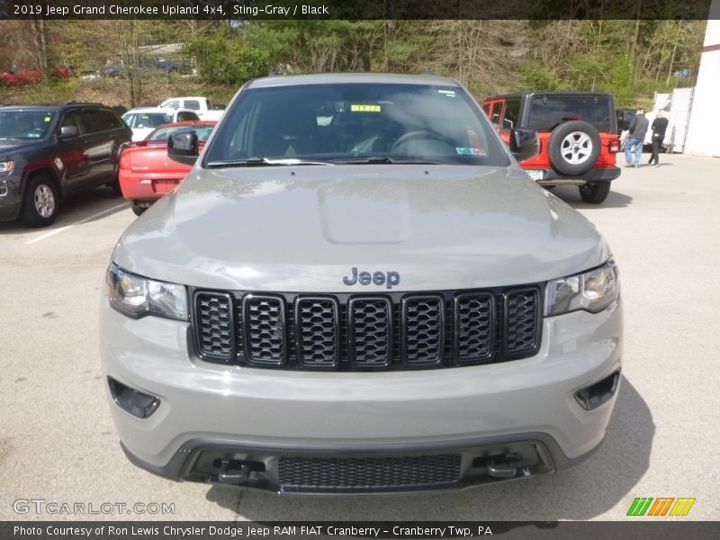 Sting-Gray / Black 2019 Jeep Grand Cherokee Upland 4x4