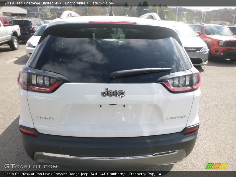 Bright White / Black/Ski Grey 2019 Jeep Cherokee Limited 4x4