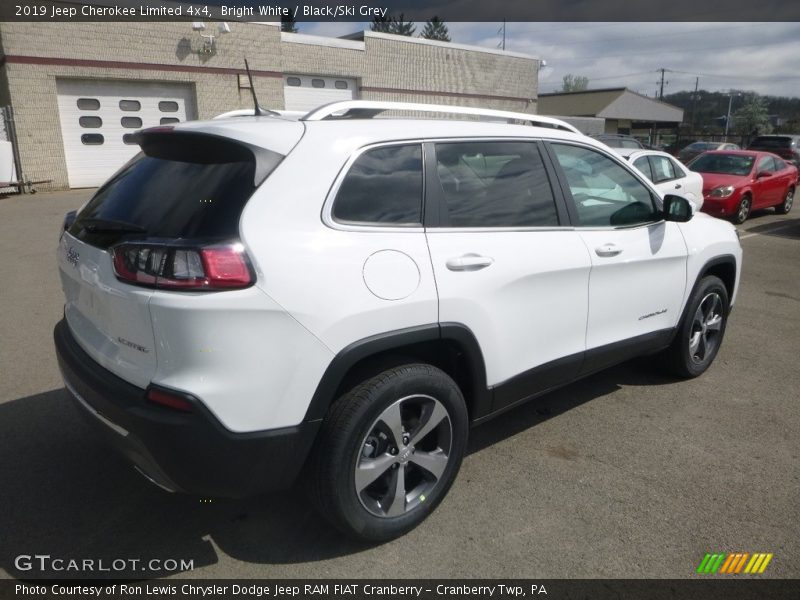 Bright White / Black/Ski Grey 2019 Jeep Cherokee Limited 4x4