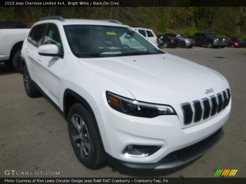 Bright White / Black/Ski Grey 2019 Jeep Cherokee Limited 4x4