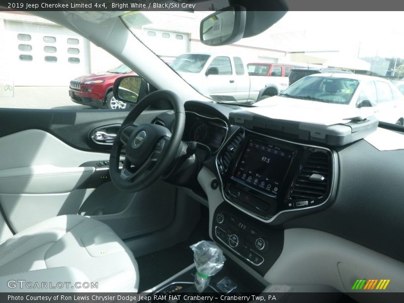 Bright White / Black/Ski Grey 2019 Jeep Cherokee Limited 4x4