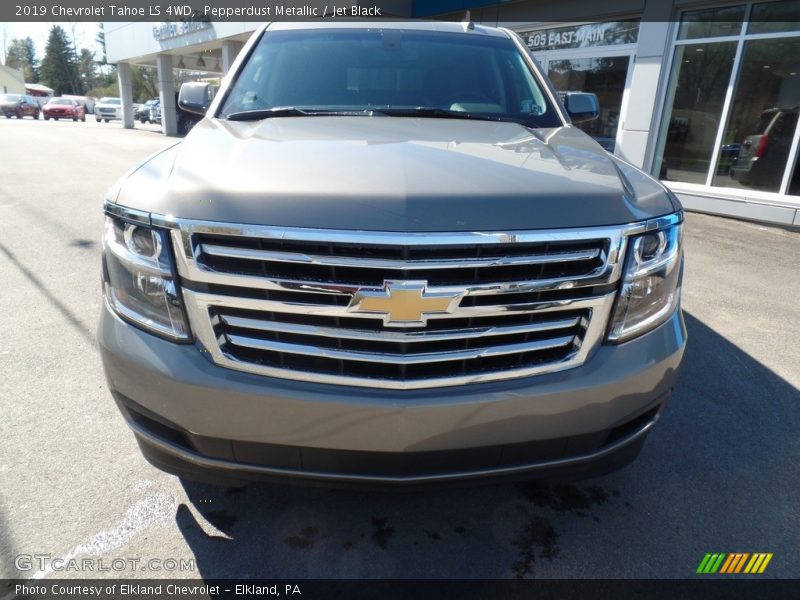 Pepperdust Metallic / Jet Black 2019 Chevrolet Tahoe LS 4WD