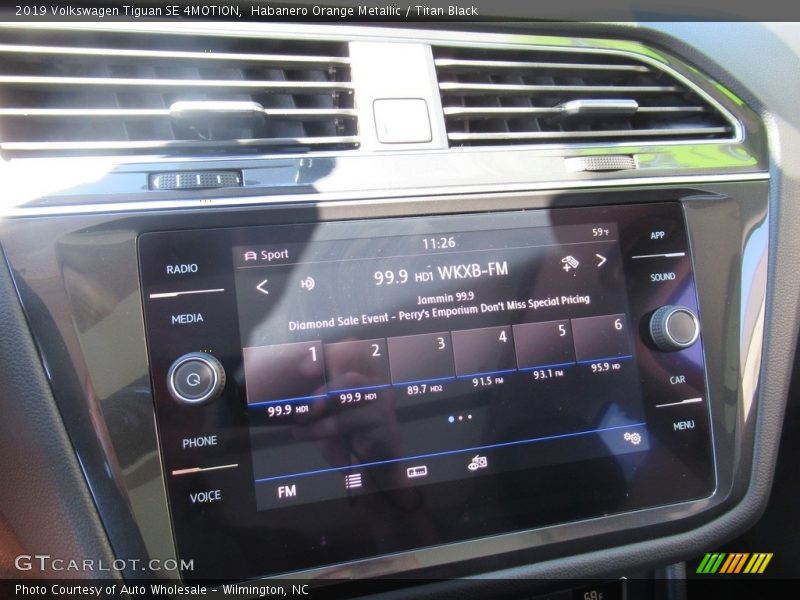 Habanero Orange Metallic / Titan Black 2019 Volkswagen Tiguan SE 4MOTION